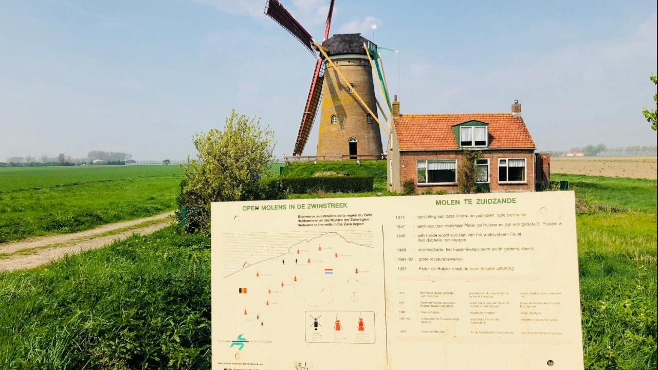 Bed and Breakfast Slapen Bij De Zeeuwse Lala IJzendijke Экстерьер фото